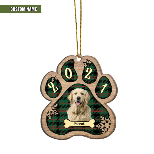Gearhumans 3D Christmas Golden Retriever Paw Custom Name Wood Ornament 4 Gearhumans 3D Christmas Golden Retriever Paw Custom Name Wood Ornament - Image 4