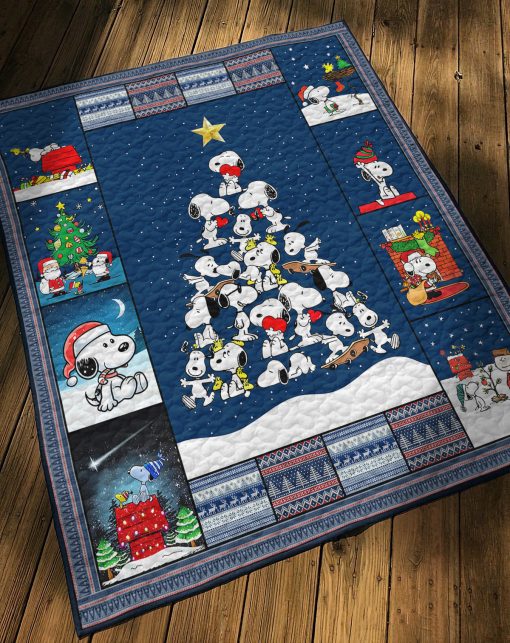 Gearhumans 3D Snoopy Christmas Tree Custom Quilt