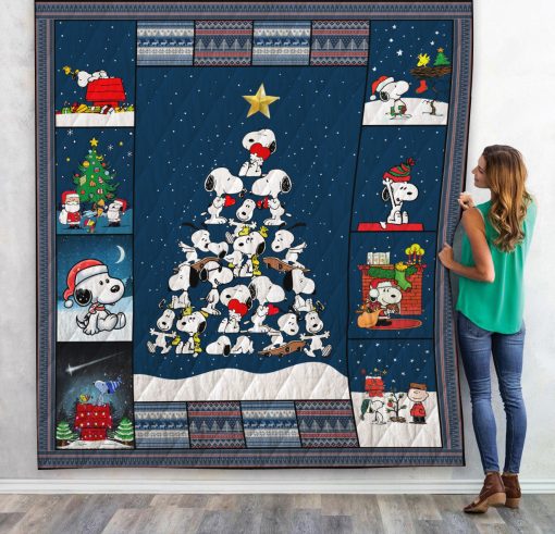 Gearhumans 3D Snoopy Christmas Tree Custom Quilt - Image 3